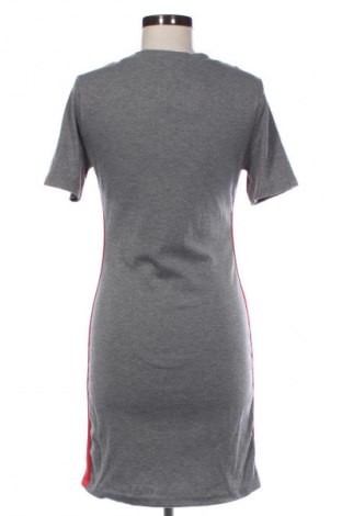 Šaty  H&M Divided, Veľkosť L, Farba Sivá, Cena  13,95 €