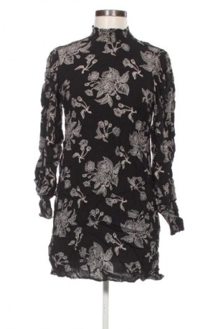 Šaty  KappAhl, Velikost M, Barva Vícebarevné, Cena  69,00 Kč