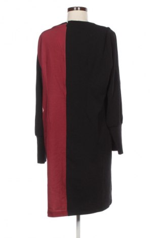 Šaty  Madrilena, Velikost S, Barva Vícebarevné, Cena  49,00 Kč