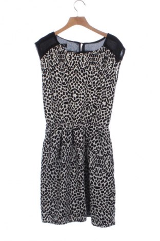 Ruha Mango, Méret S, Szín Sokszínű, Ár 2 000 Ft