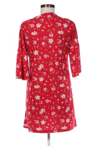 Šaty  Mango, Velikost XS, Barva Vícebarevné, Cena  127,00 Kč