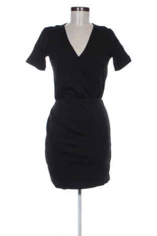 Рокля Mango, Размер S, Цвят Черен, Цена 2,55 €