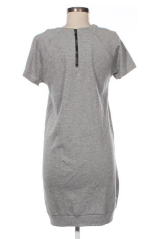 Sukienka Moodo, Rozmiar M, Kolor Szary, Cena 11,99 zł
