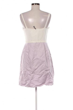 Kleid Naf Naf, Größe M, Farbe Lila, Preis 31,99 €