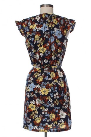 Šaty  New Look, Veľkosť S, Farba Viacfarebná, Cena  4,86 €