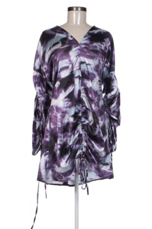 Šaty  Pretty Little Thing, Veľkosť XL, Farba Viacfarebná, Cena  8,99 €