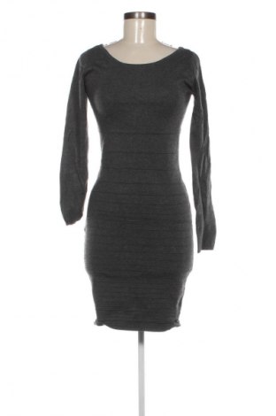 Šaty  Promod, Velikost M, Barva Šedá, Cena  269,00 Kč