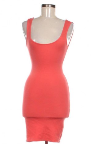 Рокля Pull&Bear, Размер S, Цвят Розов, Цена 5,54 €