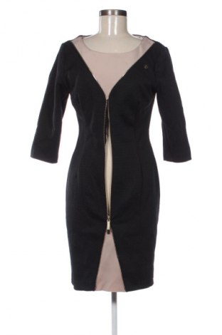 Šaty  Rinascimento, Velikost M, Barva Černá, Cena  389,00 Kč