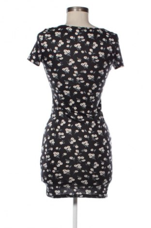 Šaty  SHEIN, Velikost S, Barva Vícebarevné, Cena  125,00 Kč