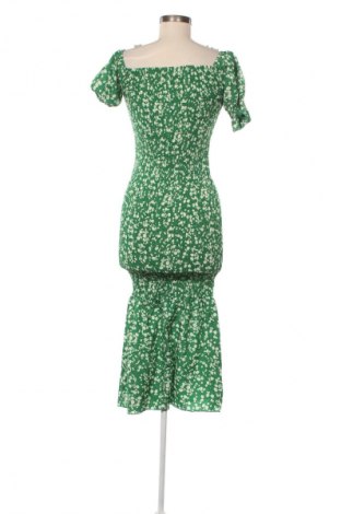 Рокля SHEIN, Размер XS, Цвят Многоцветен, Цена 7,66 €