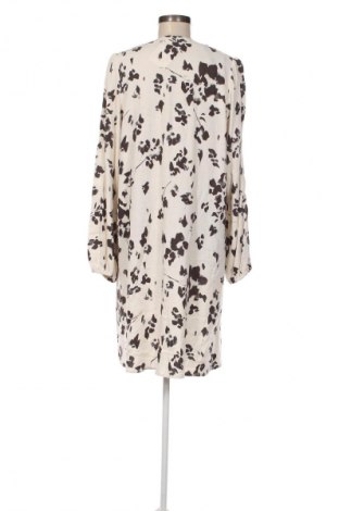 Kleid Selected Femme, Größe M, Farbe Mehrfarbig, Preis 49,99 €