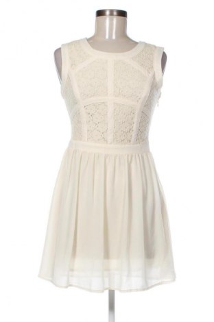 Рокля Soaked In Luxury, Размер S, Цвят Екрю, Цена 13,29 €