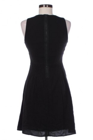 Šaty  Stefanel, Veľkosť S, Farba Čierna, Cena  66,48 €
