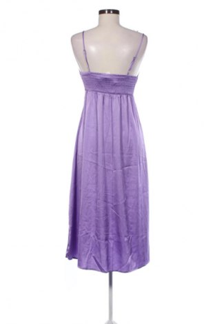 Šaty  Stradivarius, Velikost L, Barva Fialová, Cena  189,00 Kč