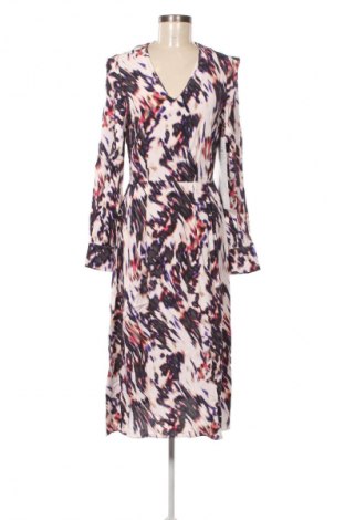 Kleid Taifun, Größe M, Farbe Mehrfarbig, Preis 13,99 €