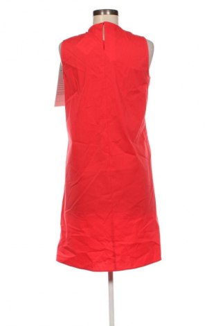 Ruha Taifun, Méret M, Szín Piros, Ár 17 699 Ft