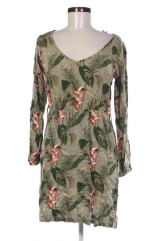 Šaty  Tom & Rose, Velikost L, Barva Vícebarevné, Cena  198,00 Kč