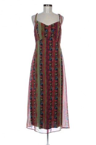 Kleid Trendyol, Größe M, Farbe Mehrfarbig, Preis € 21,99