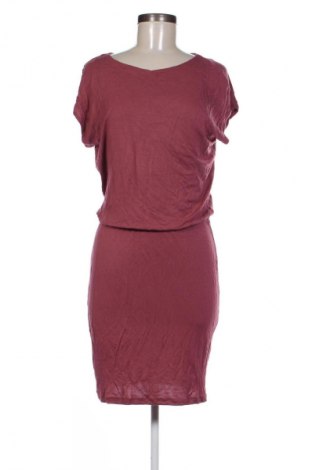 Ruha Unbranded, Méret M, Szín Piros, Ár 3 689 Ft