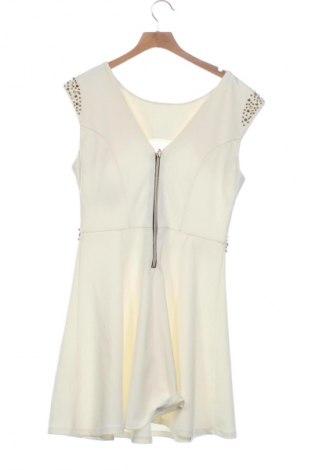 Ruha Unbranded, Méret L, Szín Fehér, Ár 3 989 Ft