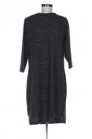 Рокля Unbranded, Размер M, Цвят Многоцветен, Цена 2,55 €