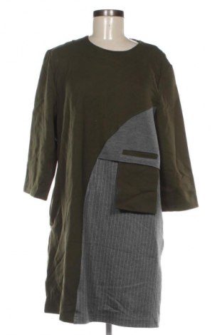 Рокля Unbranded, Размер M, Цвят Многоцветен, Цена 2,55 €