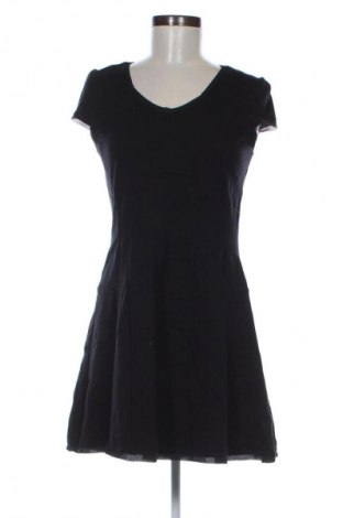 Šaty  Simply Vera Vera Wang, Velikost M, Barva Černá, Cena  2 199,00 Kč