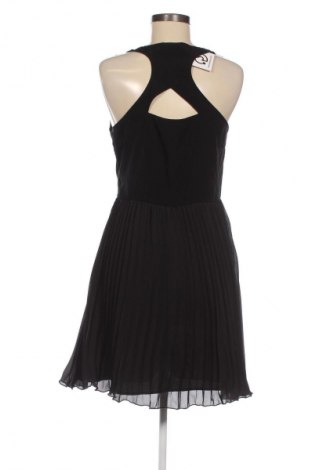 Šaty  Vero Moda, Velikost M, Barva Černá, Cena  199,00 Kč