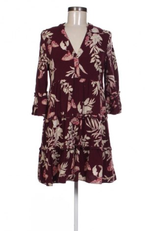 Šaty  Vero Moda, Veľkosť M, Farba Viacfarebná, Cena  5,50 €