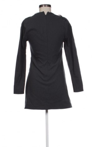 Рокля Zara, Размер M, Цвят Сив, Цена 8,18 €