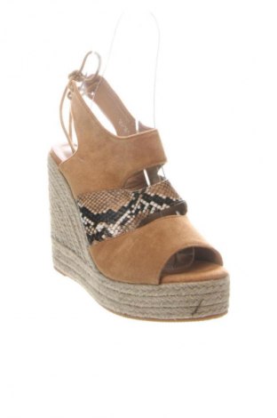 Σανδάλια Bestelle, Μέγεθος 37, Χρώμα  Μπέζ, Τιμή 7,99 €