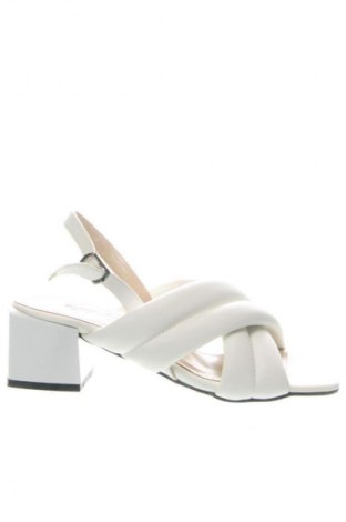 Sandále Rovigo, Veľkosť 36, Farba Biela, Cena  19,95 €