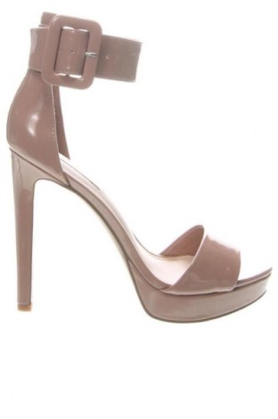 Σανδάλια Steve Madden, Μέγεθος 38, Χρώμα Σάπιο μήλο, Τιμή 29,99 €