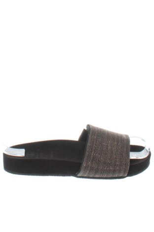 Чехли Brunello Cucinelli, Размер 42, Цвят Златист, Цена 578,00 €, #137884124
