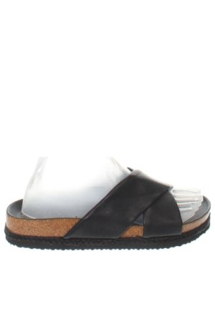 Чехли C&A, Размер 39, Цвят Черен, Цена 32,00 €, #137882708