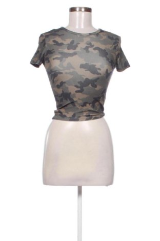 Dámska blúza Cropp, Veľkosť S, Farba Viacfarebná, Cena  13,72 €, #137863781