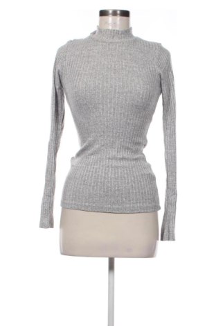 Bluză de femei Review, Mărime M, Culoare Gri, Preț 91,75 Lei, #137893102