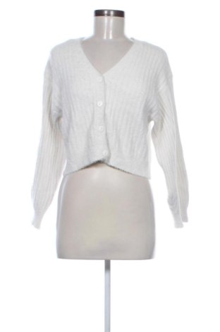 Damen Strickjacke Bershka, Größe S, Farbe Weiß, Preis 15,00 €, #137888125