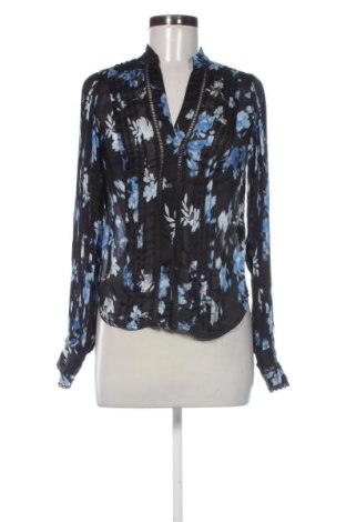 Дамска риза Guess, Размер S, Цвят Многоцветен, Цена 28,63 €, #137831319