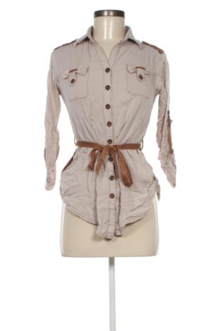Cămașă de femei Unbranded, Mărime M, Culoare Bej, Preț 68,24 Lei, #137884940
