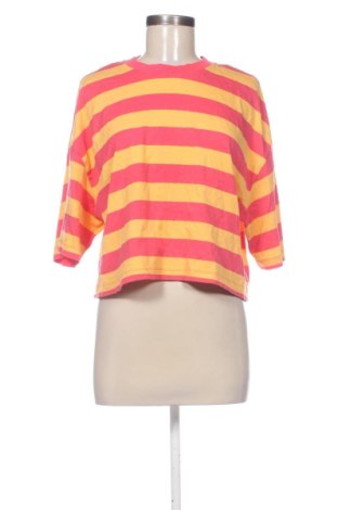 Tricou de femei United Colors Of Benetton, Mărime XL, Culoare Multicolor, Preț 47,24 Lei, #137868124