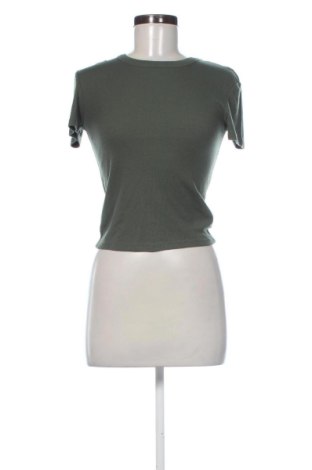 Tricou de femei Zara, Mărime S, Culoare Verde, Preț 31,49 Lei, #137892174