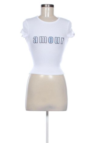 Tricou de femei Fb Sister, Mărime XS, Culoare Alb, Preț 47,24 Lei, #137874801