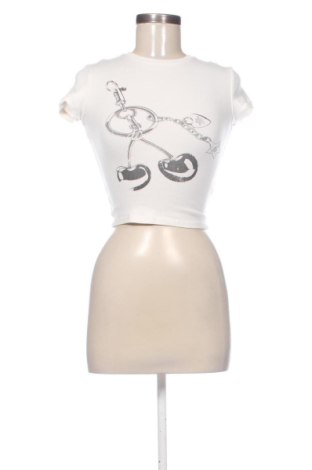 Női póló Bershka, Méret XS, Szín Ekrü
, Ár 3 191 Ft, #137890044