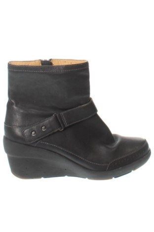 Γυναικεία μποτάκια Clarks, Μέγεθος 37, Χρώμα Μαύρο, Τιμή 90,49 €, #137868013