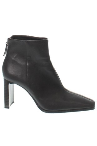 Damen Stiefeletten Mango, Größe 39, Farbe Schwarz, Preis € 30,00, #137900927