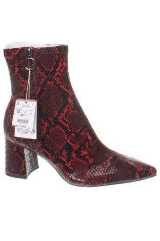 Dámské poltopánky Stradivarius, Veľkosť 37, Farba Viacfarebná, Cena  39,00 €, #137881541