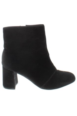 Botine de damă Unbranded, Mărime 37, Culoare Negru, Preț 167,97 Lei, #137849186