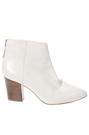 Dámské poltopánky Zara, Veľkosť 39, Farba Biela, Cena  58,00 €, #137902279